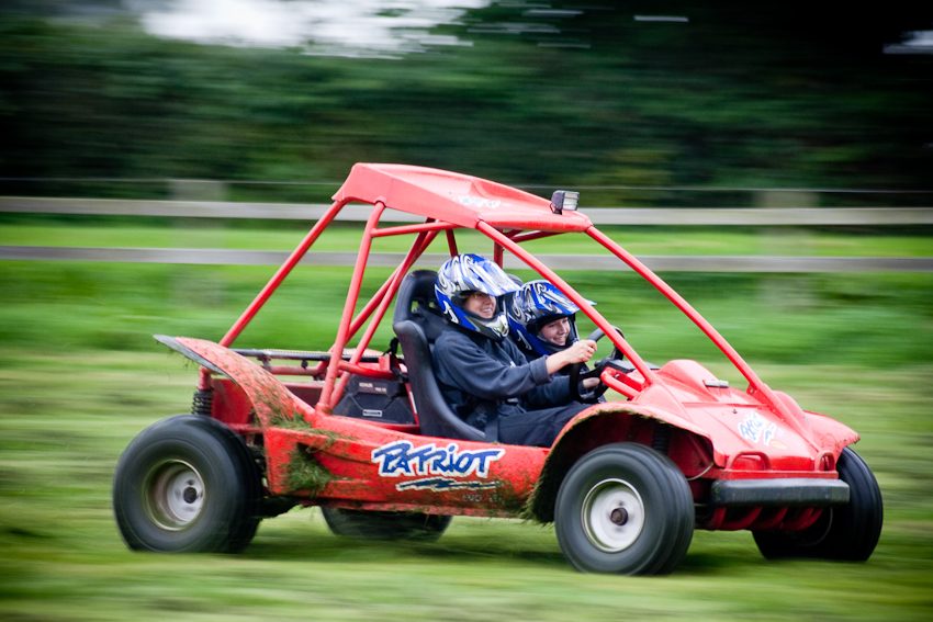 Rutas con buggies en circuito abierto